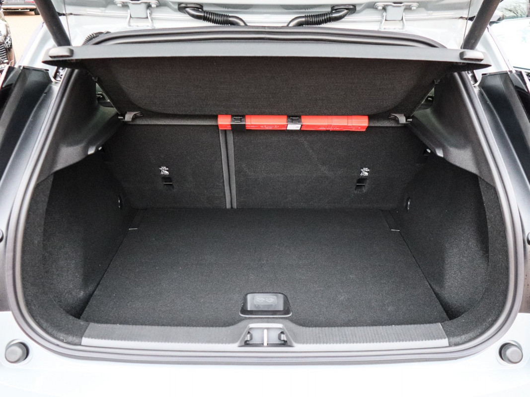 Volvo EX30 Ultra - SUV/Off-road - Grau - Gebrauchtwagen - Bild 11