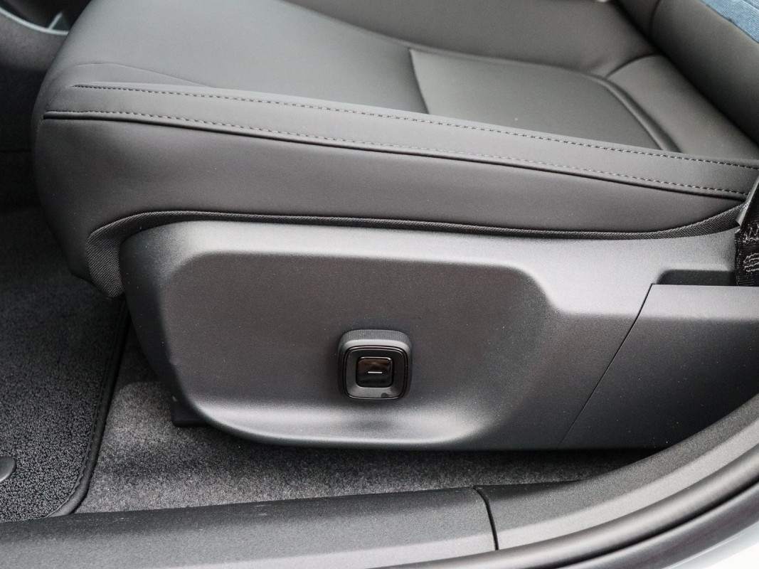 Volvo EX30 Ultra - SUV/Off-road - Grau - Gebrauchtwagen - Bild 14