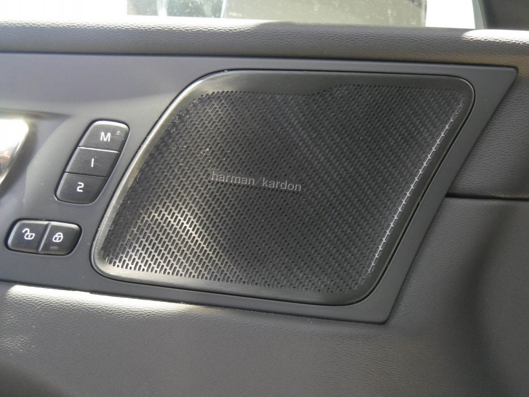 Volvo XC60 - SUV/Off-road - Grau - Gebrauchtwagen - Bild 14