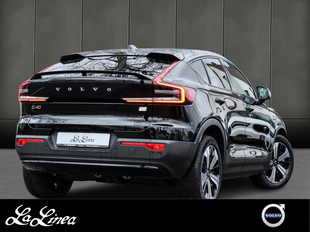 Volvo C40 Plus - SUV/Off-road - Schwarz - Gebrauchtwagen - Bild 2