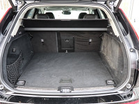 Volvo XC60 B4 Diesel Core - SUV/Off-road - Schwarz - Gebrauchtwagen - Bild 12