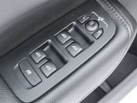 Volvo XC60 B4 Diesel AWD - SUV/Off-road - Weiss - Gebrauchtwagen - Bild 15