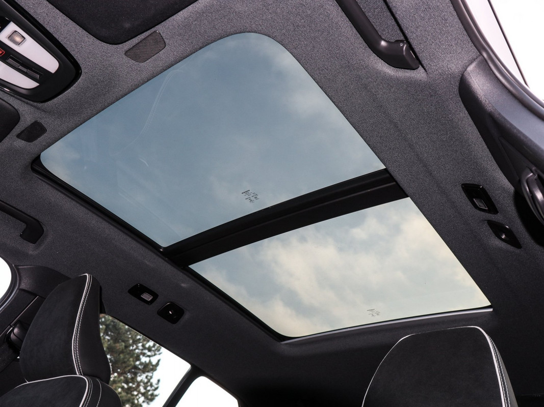 Volvo XC40 Recharge Single Motor - SUV/Off-road - Weiss - Gebrauchtwagen - Bild 12