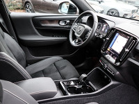 Volvo XC40 T4 - SUV/Off-road - Schwarz - Gebrauchtwagen - Bild 3