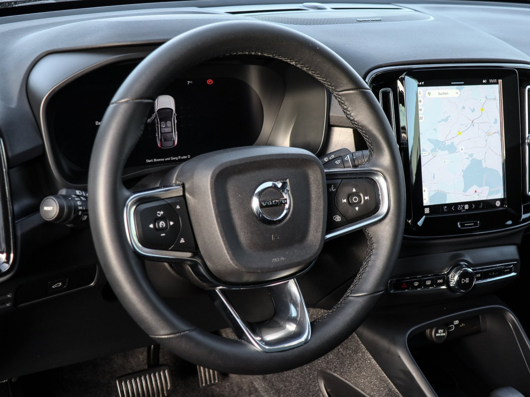 Volvo C40 Ultimate - SUV/Off-road - Schwarz - Gebrauchtwagen - Bild 10