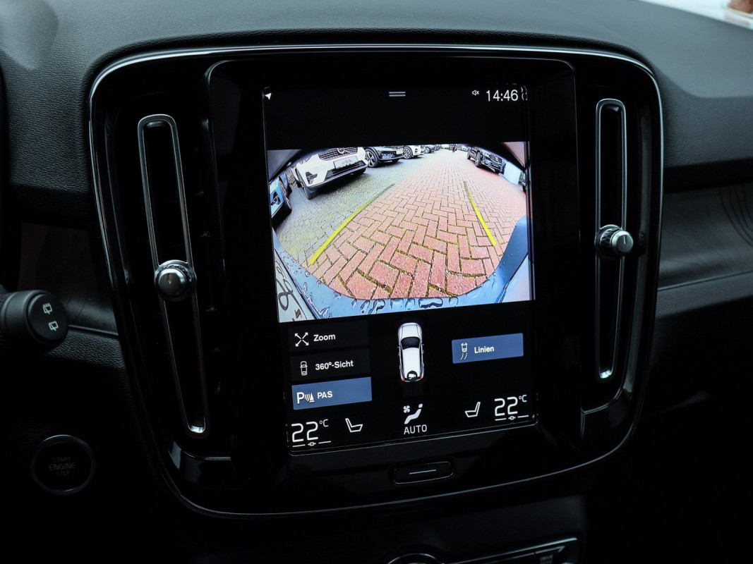 Volvo XC40 T4 - SUV/Off-road - Schwarz - Gebrauchtwagen - Bild 14