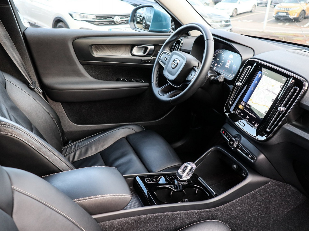 Volvo XC40 T5 - SUV/Off-road - Blau - Gebrauchtwagen - Bild 3