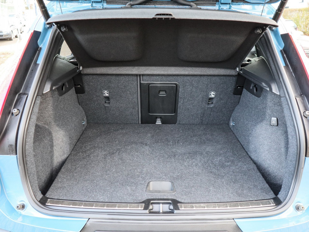 Volvo XC40 T5 - SUV/Off-road - Blau - Gebrauchtwagen - Bild 12