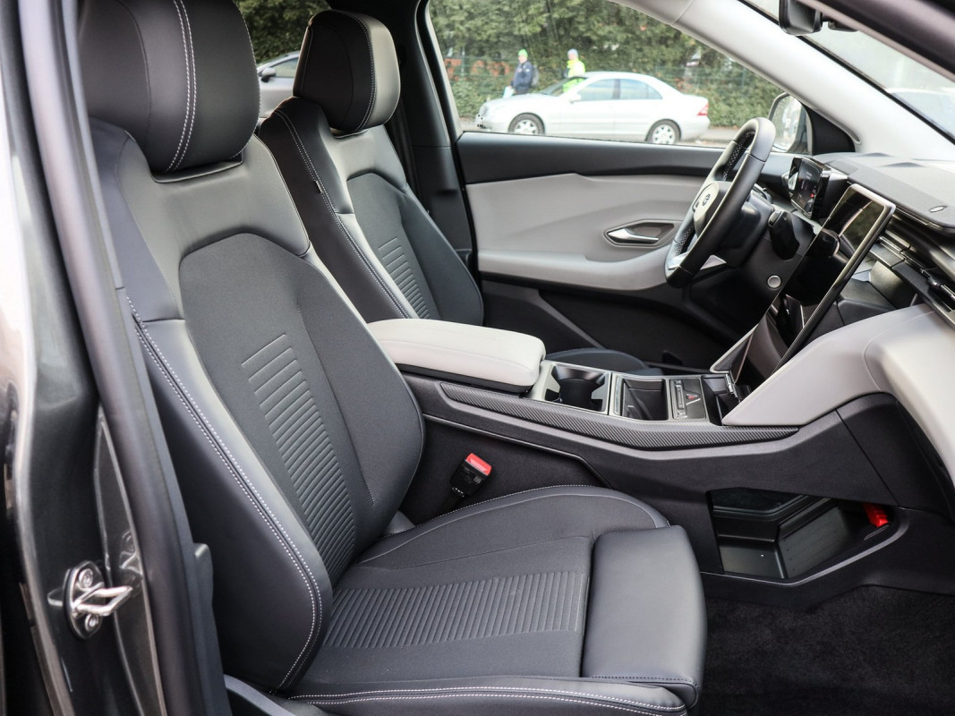 Ford Explorer - SUV/Off-road - Grau - Neuwagen - Bild 6