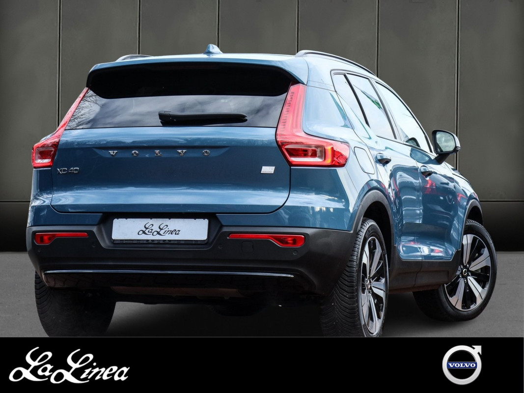 Volvo XC40 T5 - SUV/Off-road - Blau - Gebrauchtwagen - Bild 2