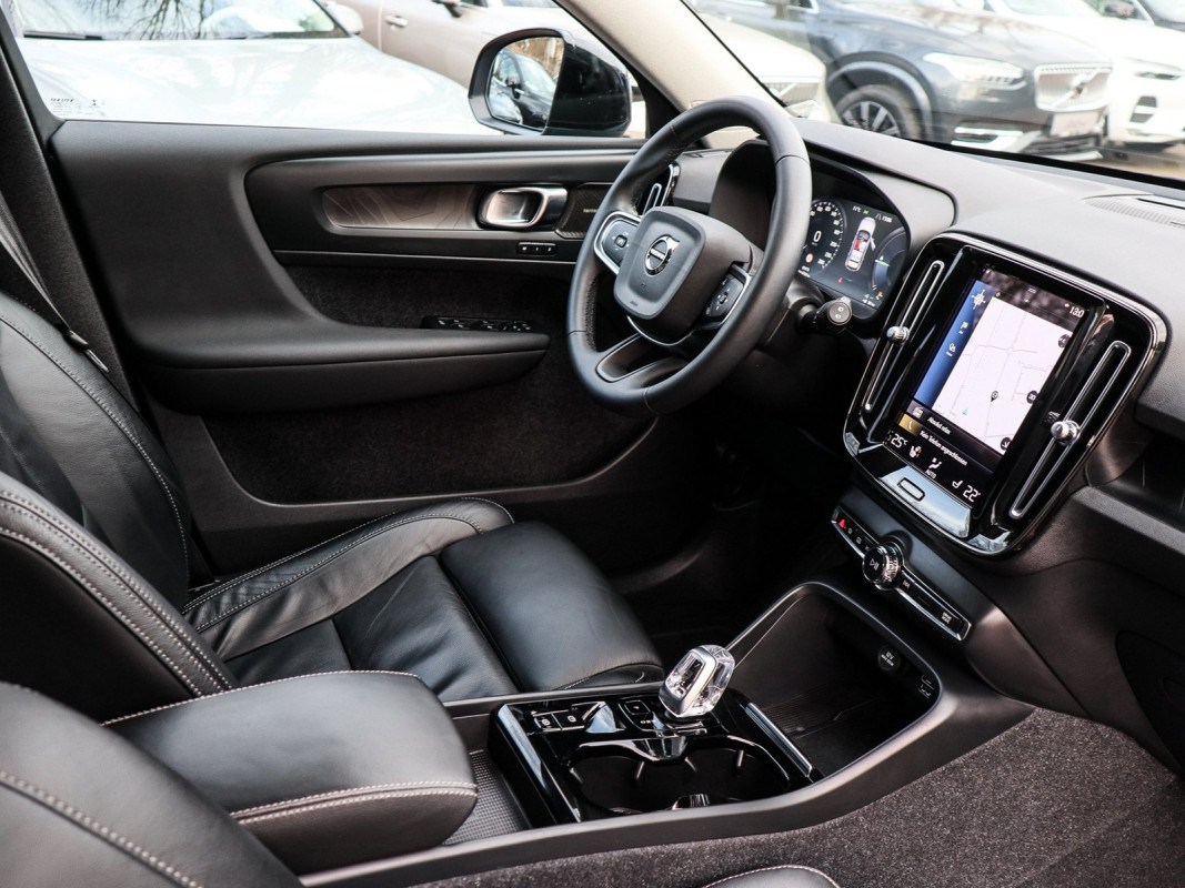 Volvo XC40 T5 - SUV/Off-road - Blau - Gebrauchtwagen - Bild 3