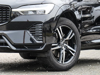 Volvo XC60 B4 Benzin - SUV/Off-road - Schwarz - Gebrauchtwagen - Bild 6