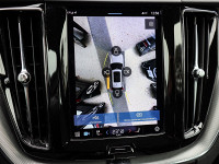 Volvo XC60 B4 Benzin - SUV/Off-road - Schwarz - Gebrauchtwagen - Bild 13