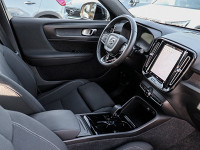 Volvo XC40 Core - SUV/Off-road - Schwarz - Gebrauchtwagen - Bild 3
