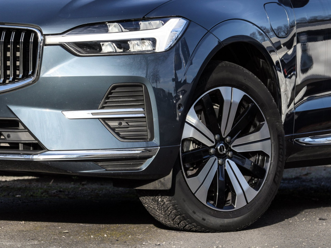 Volvo XC60 T6 - SUV/Off-road - Blau - Gebrauchtwagen - Bild 6