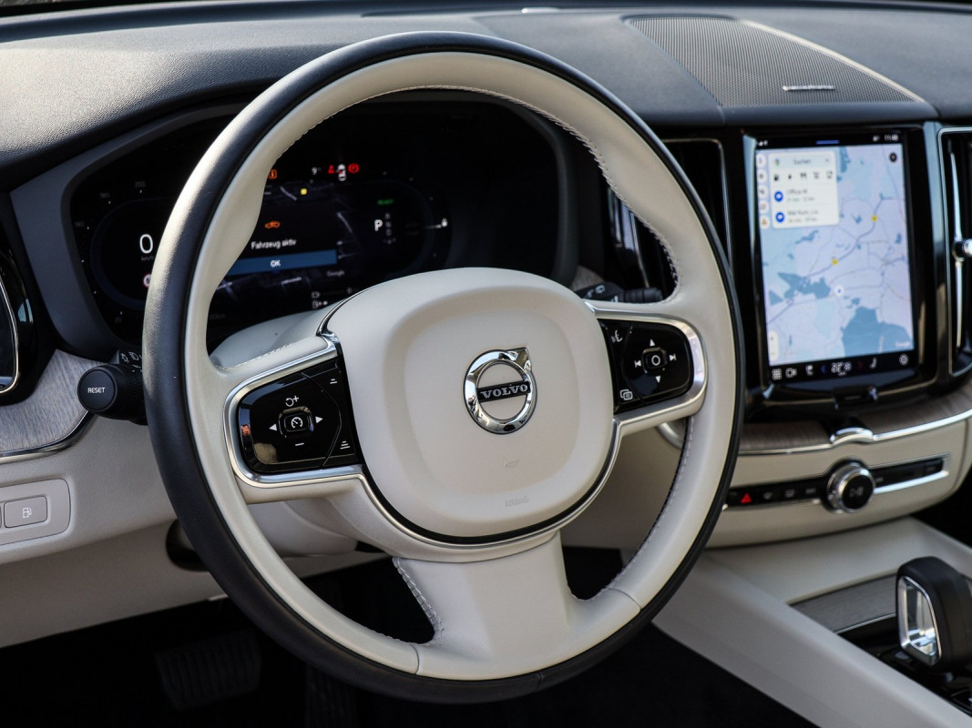 Volvo XC60 T6 - SUV/Off-road - Blau - Gebrauchtwagen - Bild 10