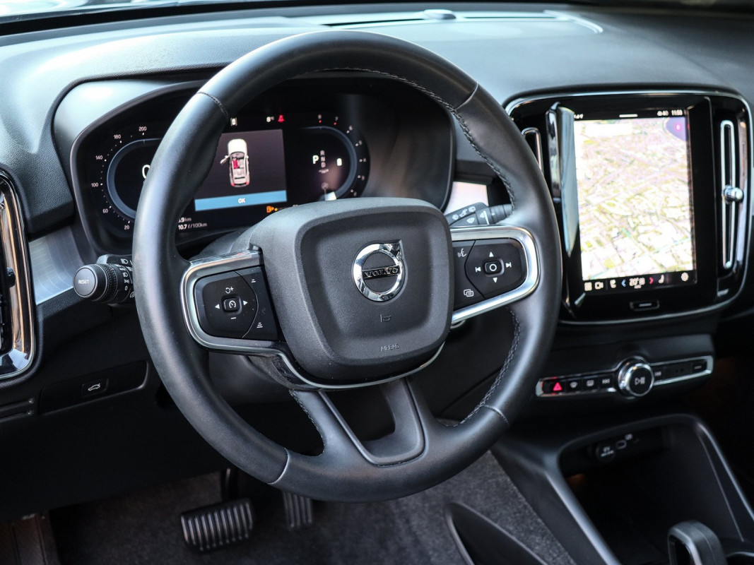 Volvo XC40 B3 (B) - SUV/Off-road - Schwarz - Gebrauchtwagen - Bild 9