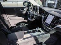 Volvo XC60 T6 AWD Recharge - SUV/Off-road - Schwarz - Gebrauchtwagen - Bild 3