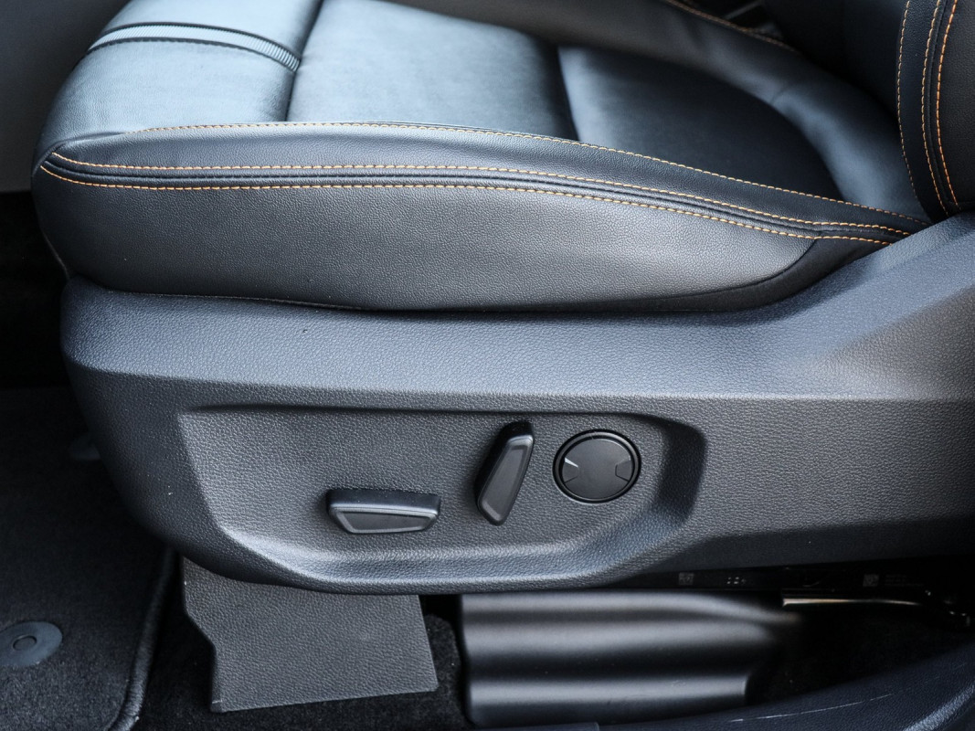 Ford Ranger Wildtrak Doppelkabine PHEV - Nutzfahrzeug - Schwarz - Gebrauchtwagen - Bild 12