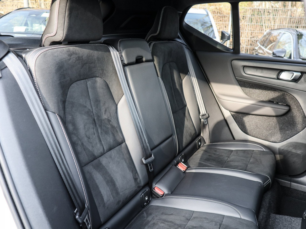 Volvo XC40 T5 - SUV/Off-road - Weiss - Gebrauchtwagen - Bild 5