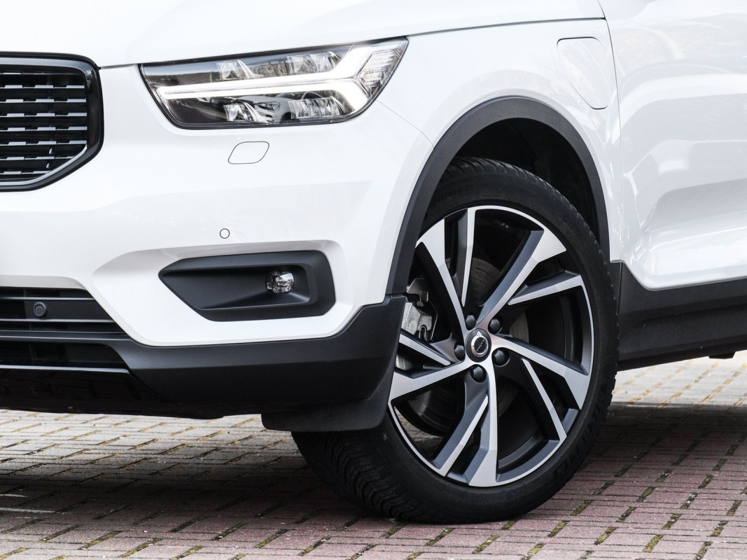 Volvo XC40 T5 - SUV/Off-road - Weiss - Gebrauchtwagen - Bild 6