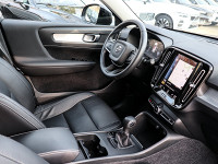 Volvo XC40 T2 - SUV/Off-road - Schwarz - Gebrauchtwagen - Bild 3