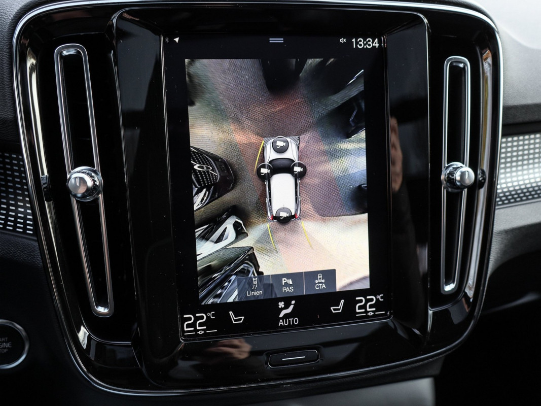 Volvo XC40 T5 - SUV/Off-road - Weiss - Gebrauchtwagen - Bild 14