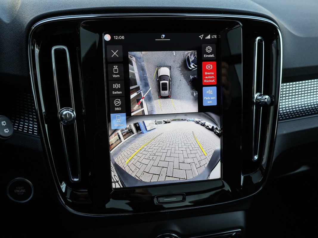 Volvo XC40 B3 (B) - SUV/Off-road - Weiss - Gebrauchtwagen - Bild 14