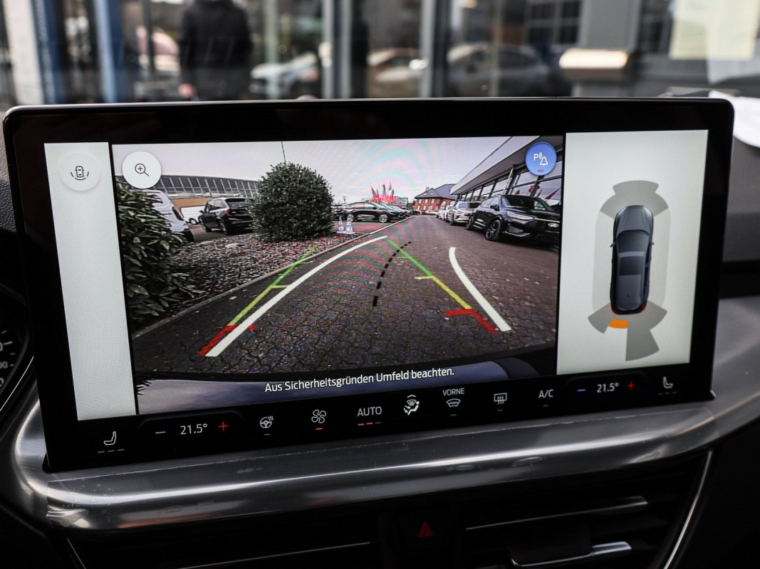 Ford Focus Lim. - Limousine - Schwarz - Tageszulassung - Bild 13