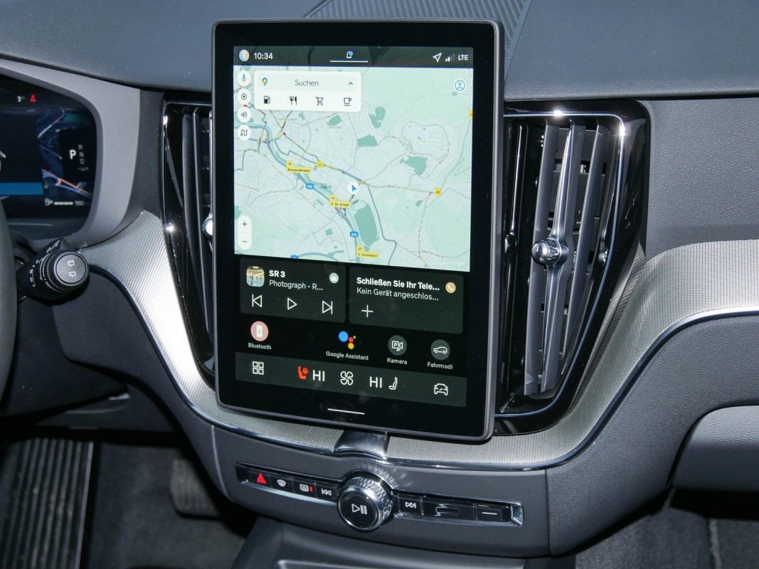 Volvo XC60 - SUV/Off-road - Grau - Gebrauchtwagen - Bild 9