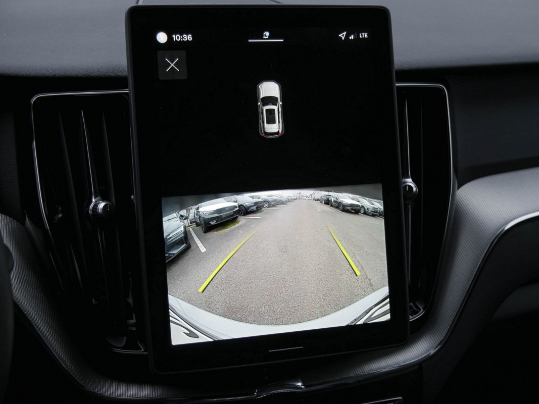 Volvo XC60 - SUV/Off-road - Grau - Gebrauchtwagen - Bild 11