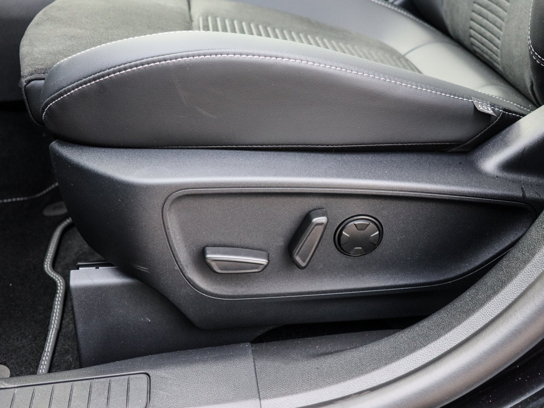 Ford Kuga - SUV/Off-road - Schwarz - Neuwagen - Bild 14