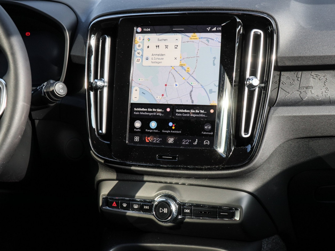 Volvo EX40 Single Motor Extended Range - SUV/Off-road - Schwarz - Gebrauchtwagen - Bild 9