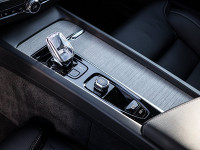 Volvo XC60 T6 AWD Recharge - SUV/Off-road - Schwarz - Gebrauchtwagen - Bild 11