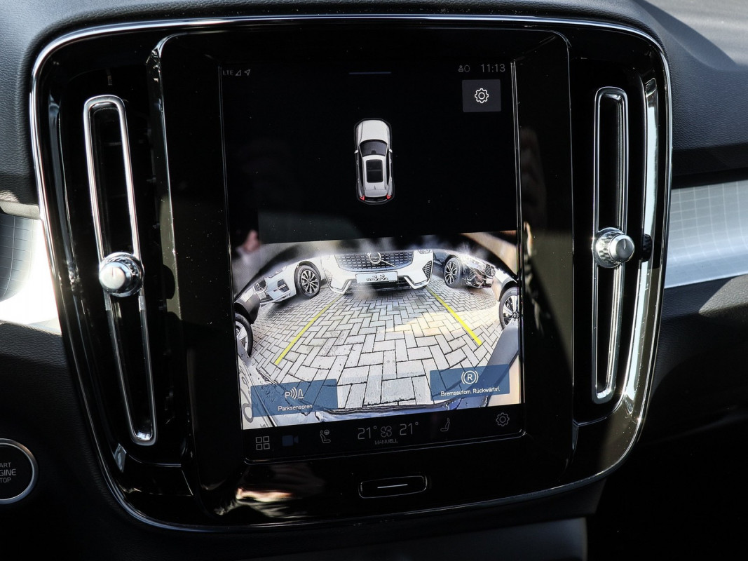 Volvo XC40 B3 (B) - SUV/Off-road - Schwarz - Gebrauchtwagen - Bild 13