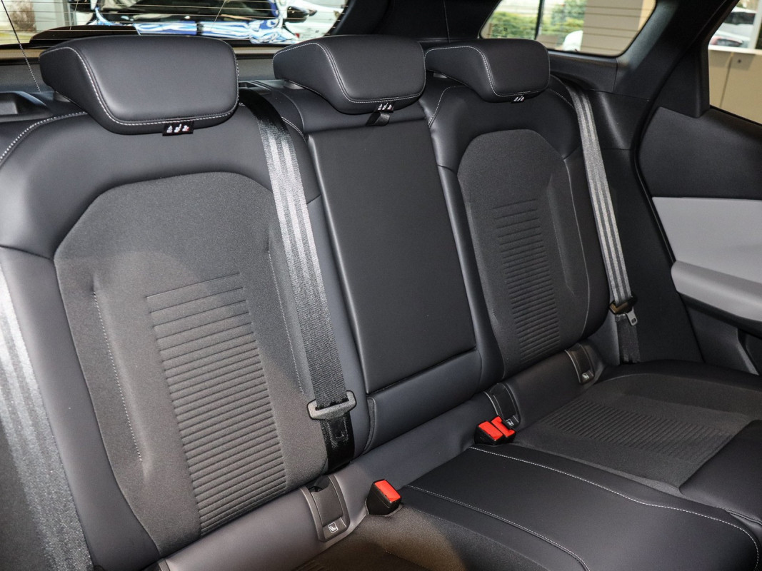 Ford Explorer - SUV/Off-road - Schwarz - Neuwagen - Bild 4