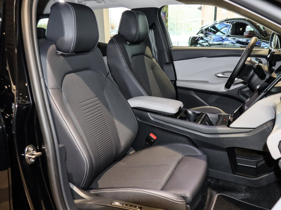 Ford Explorer - SUV/Off-road - Schwarz - Neuwagen - Bild 6