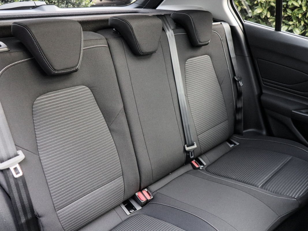 Ford Focus Lim. - Limousine - Schwarz - Tageszulassung - Bild 4