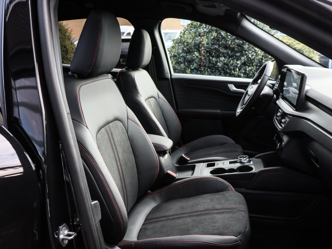 Ford Kuga FHEV ST-Line X - SUV/Off-road - Schwarz - Neuwagen - Bild 6