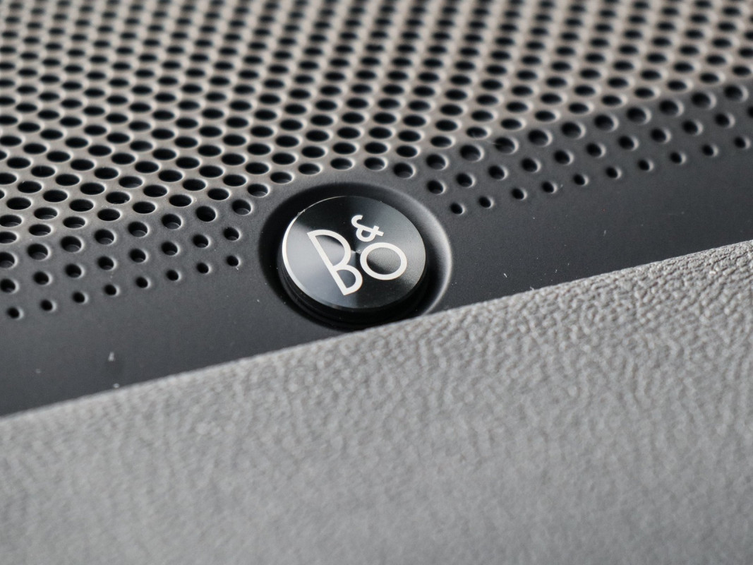 Ford Kuga FHEV ST-Line X - SUV/Off-road - Schwarz - Neuwagen - Bild 14