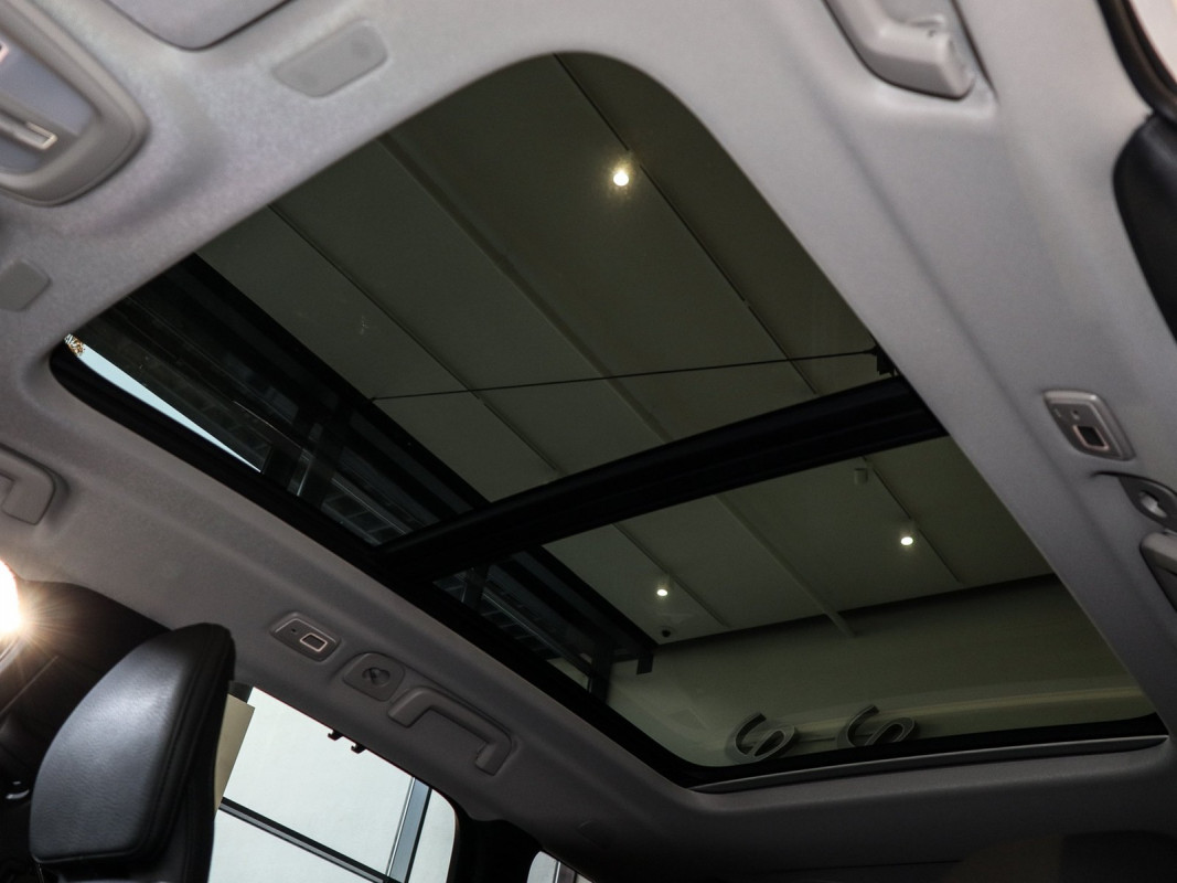 Volvo V90 T8 Recharge AWD - Kombi - Weiss - Gebrauchtwagen - Bild 12