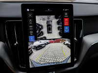 Volvo XC60 T6 Plus Black Edition Plug-In Hybrid AWD - SUV/Off-road - Schwarz - Gebrauchtwagen - Bild 13