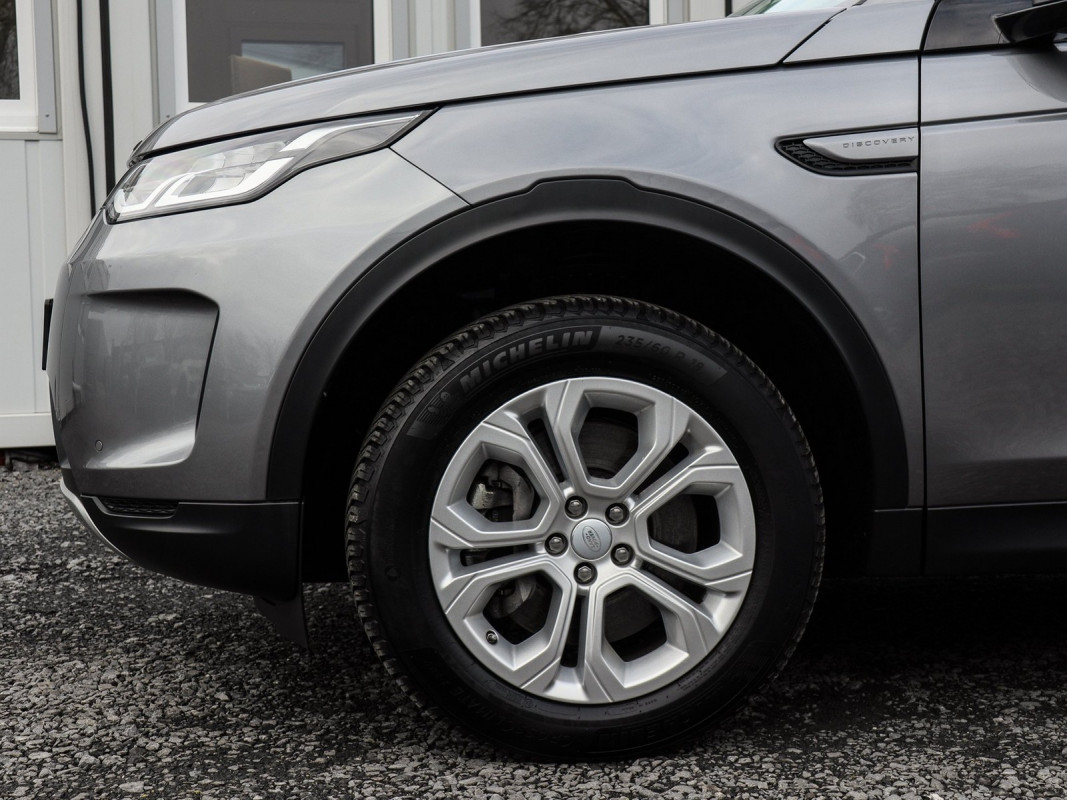 Land Rover Discovery Sport - SUV/Off-road - Grau - Gebrauchtwagen - Bild 9