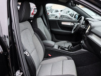 Volvo XC40 B3 - SUV/Off-road - Schwarz - Gebrauchtwagen - Bild 7