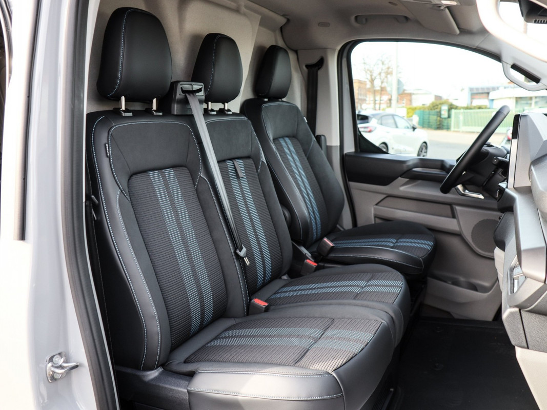 Ford Transit Custom Kasten Elektro - Nutzfahrzeug - Grau - Neuwagen - Bild 6