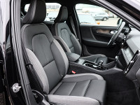 Volvo XC40 Single Plus 78kWh - SUV/Off-road - Schwarz - Gebrauchtwagen - Bild 7