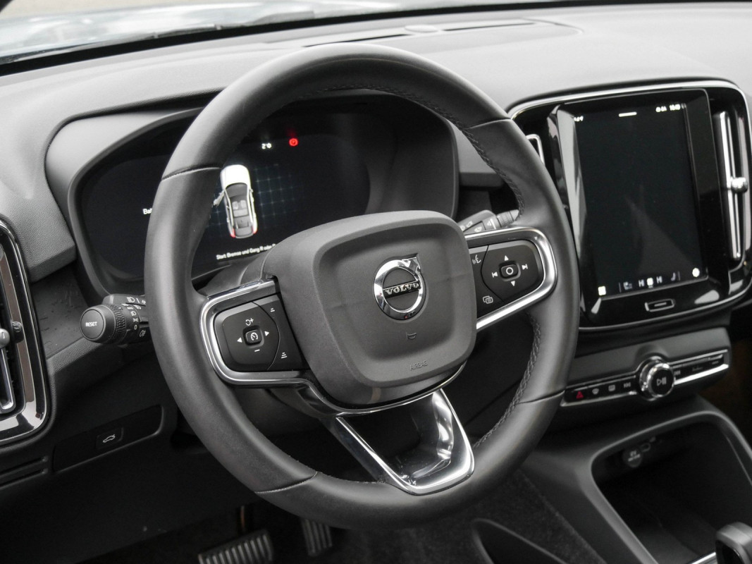 Volvo C40 - SUV/Off-road - Blau - Gebrauchtwagen - Bild 10