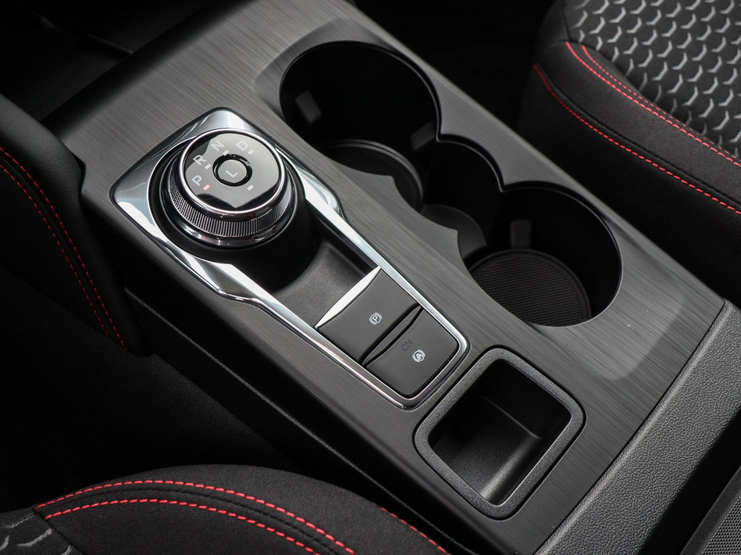 Ford Kuga Vollhybrid FHEV - SUV/Off-road - Schwarz - Neuwagen - Bild 10