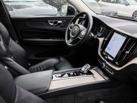 Volvo XC60 B4 Diesel AWD - SUV/Off-road - Schwarz - Gebrauchtwagen - Bild 3