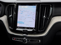 Volvo XC60 B4 Diesel AWD - SUV/Off-road - Schwarz - Gebrauchtwagen - Bild 9